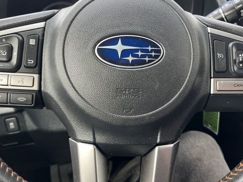 Used 2017 Subaru Crosstrek 2.0i Premium image 15