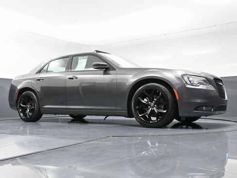 Used 2023 Chrysler 300 S image 51