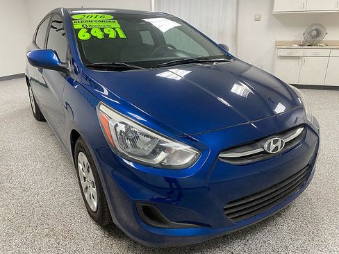 Used 2016 Hyundai Accent SE w/ Option Group 02 image 3