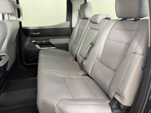 Used 2024 Toyota Tundra Limited AWD/4WD image 13