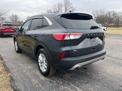 Used 2022 Ford Escape SE w/ Convenience Package