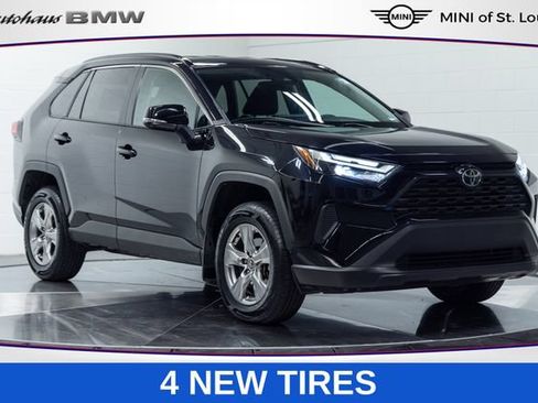 Used 2024 Toyota RAV4 XLE w/ Weather Package AWD/4WD image 1