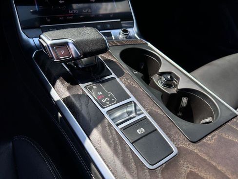 Used 2023 Audi A6 Premium Plus w/ Premium Plus Package image 22