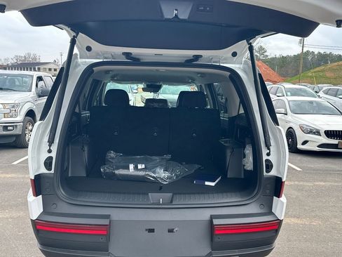 New 2026 Hyundai Santa Fe SE image 18