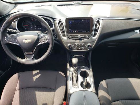 Used 2024 Chevrolet Malibu LT FWD image 15