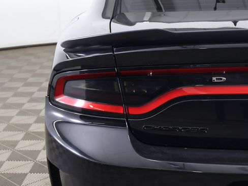 Used 2021 Dodge Charger Scat Pack w/ Dynamics Package image 17