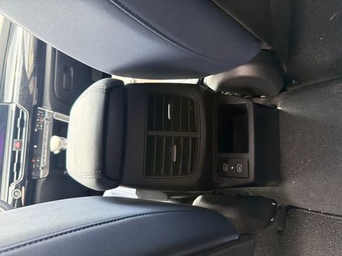 Used 2024 Kia Seltos S AWD/4WD image 26