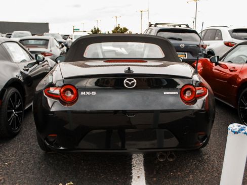 New 2026 MAZDA MX-5 Miata Club w/ Interior Package RWD image 6