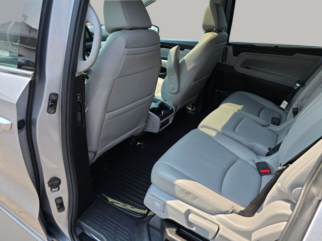 Used 2018 Honda Odyssey Elite image 27