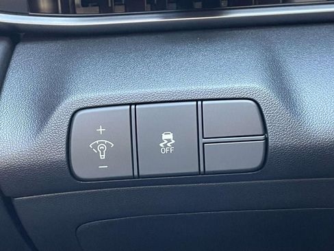 New 2026 Hyundai Elantra Sport image 33