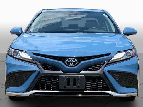 Used 2023 Toyota Camry XSE FWD image 5