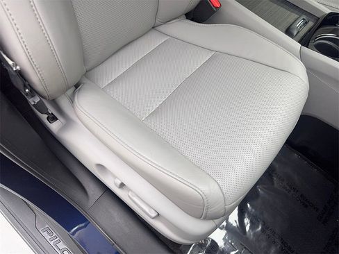 Used 2019 Honda Pilot Elite image 49