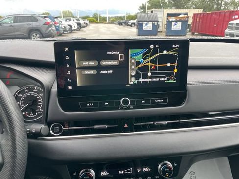 Used 2025 Mitsubishi Outlander SE AWD/4WD image 13