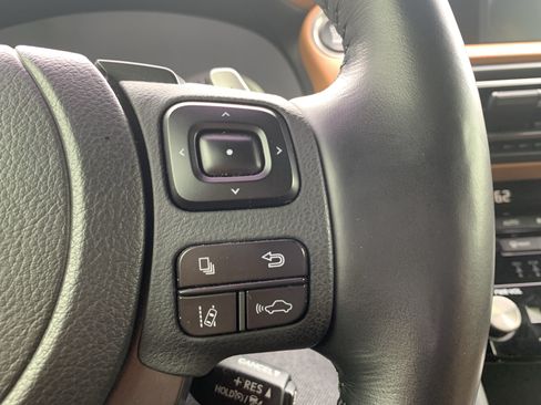 Used 2023 Lexus IS 300 w/ Comfort Package RWD image 20