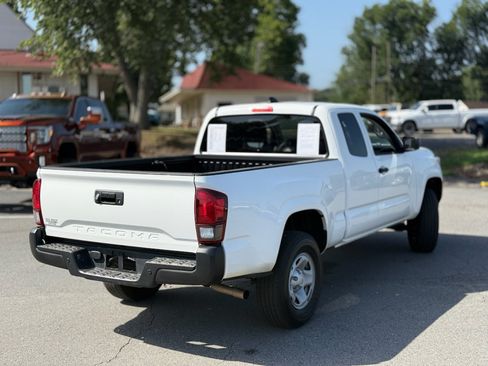 Used 2023 Toyota Tacoma SR RWD image 7