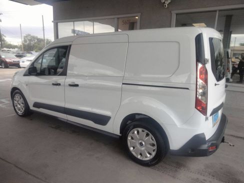 Used 2015 Ford Transit Connect XLT image 4