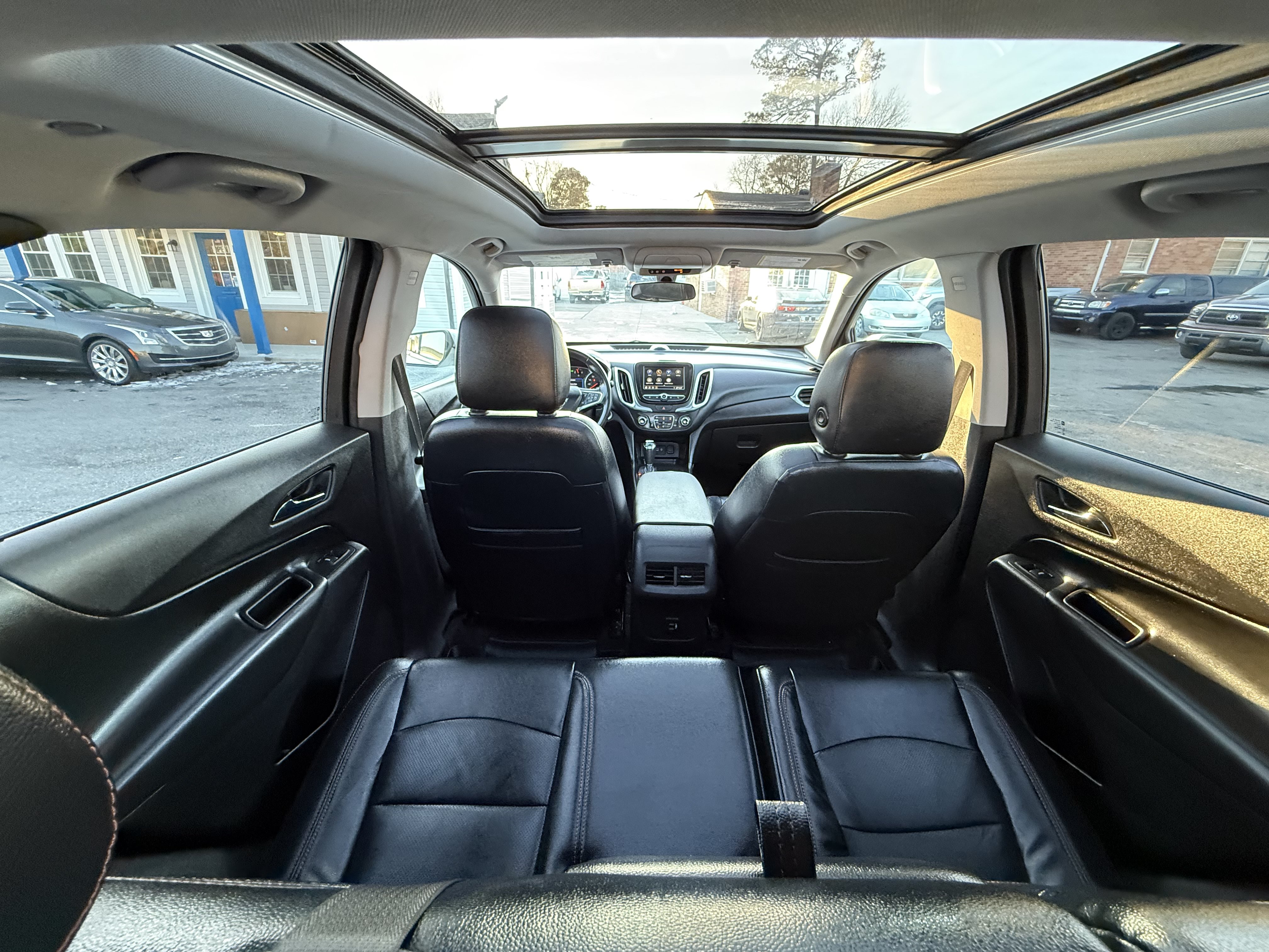 Used 2019 Chevrolet Equinox LT AWD/4WD image 19