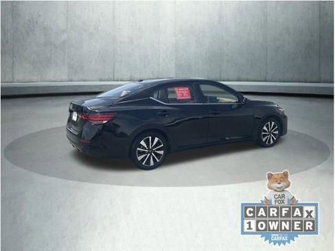 Used 2025 Nissan Sentra SV w/ SV Premium Package FWD image 6