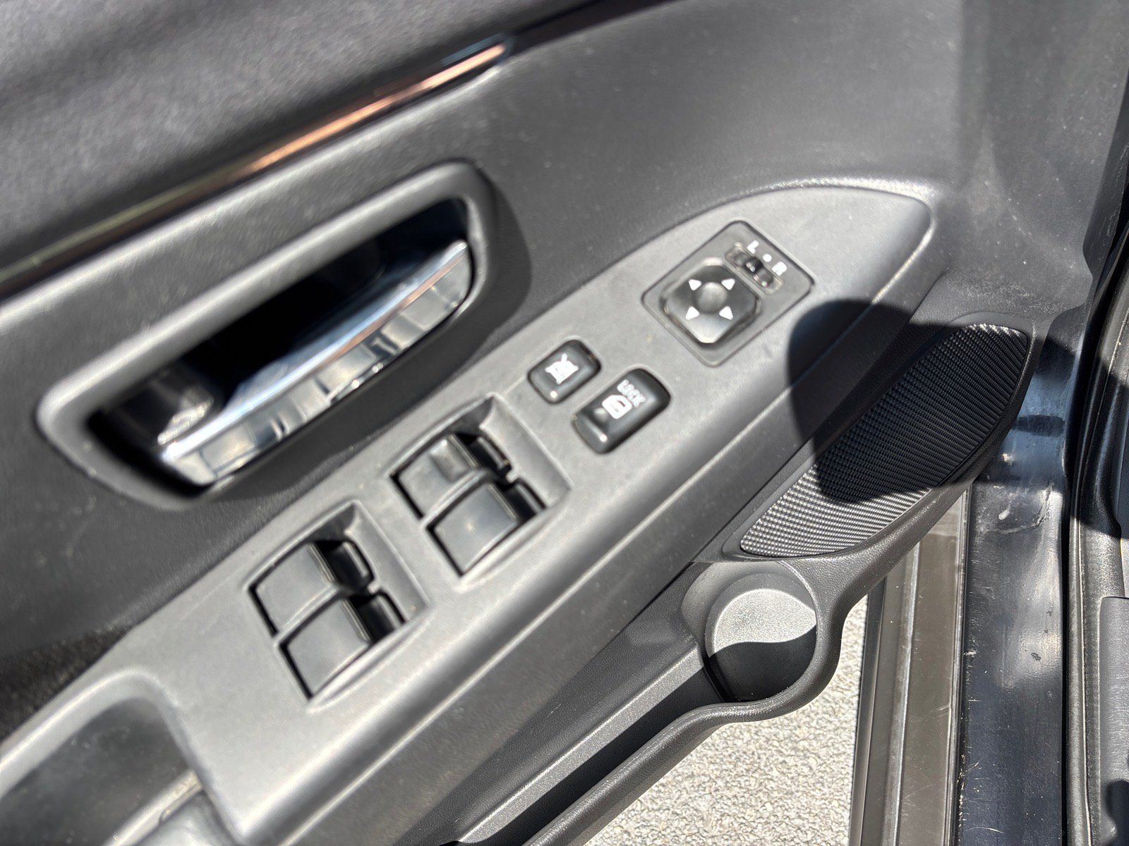 Used 2020 Mitsubishi Outlander Sport Black Edition FWD image 40