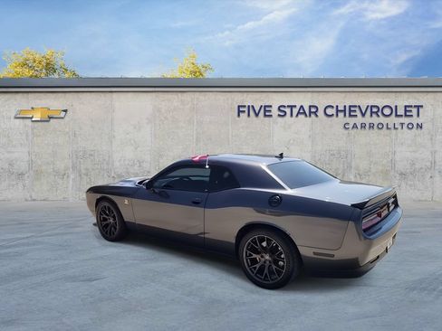 Used 2015 Dodge Challenger R/T Scat Pack w/ Leather Interior Group RWD image 6
