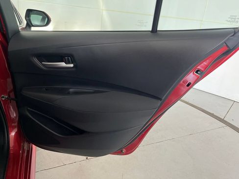 Used 2021 Toyota Corolla LE FWD image 27