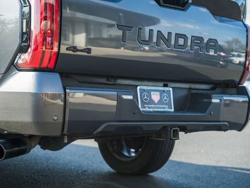 Used 2023 Toyota Tundra Platinum AWD/4WD image 9