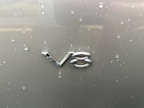 Used 2005 Ford Thunderbird image 38