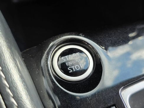 Used 2020 Nissan Kicks SV w/ Exterior Package FWD image 35