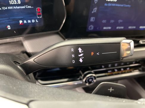 Certified 2025 Chevrolet Equinox LT image 31