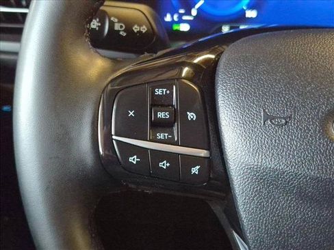Certified 2022 Ford Escape SEL w/ Technology Package FWD image 12