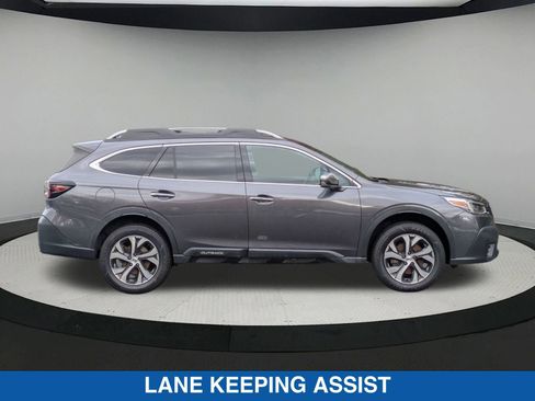 Certified 2022 Subaru Outback Touring image 2