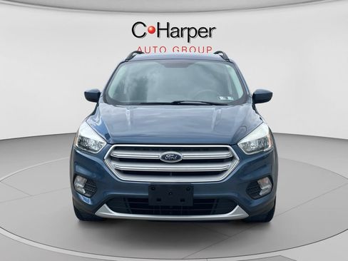 Certified 2018 Ford Escape SE w/ SE Sync 3 Package AWD/4WD image 8