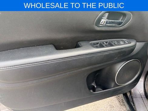 Used 2016 Honda HR-V EX image 5