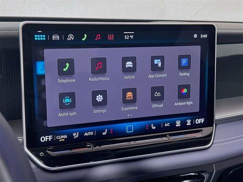 New 2026 Volkswagen Tiguan SE AWD/4WD image 16