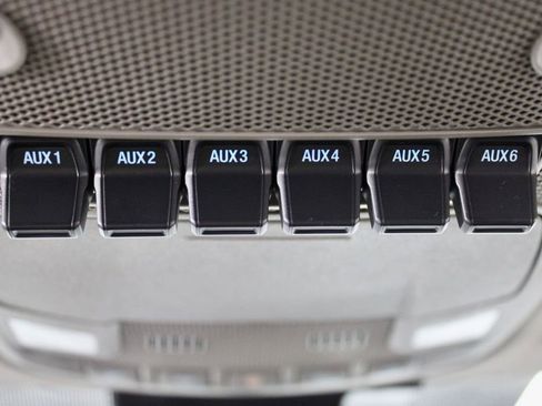 Used 2022 Ford F350 XL w/ Power Equipment Group image 25