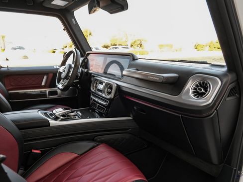 Used 2021 Mercedes-Benz G 63 AMG G 63 AMG 4MATIC Interior Pac image 42