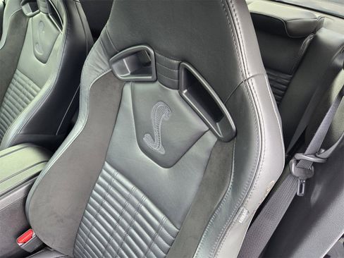 Used 2014 Ford Mustang Shelby GT500 w/ Equipment Group 821A image 22