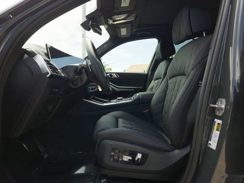 New 2026 BMW X5 sDrive40i w/ M Sport Package RWD image 7
