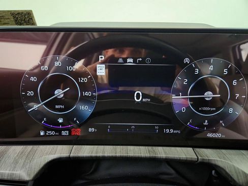 Used 2024 Kia Telluride SX FWD image 17