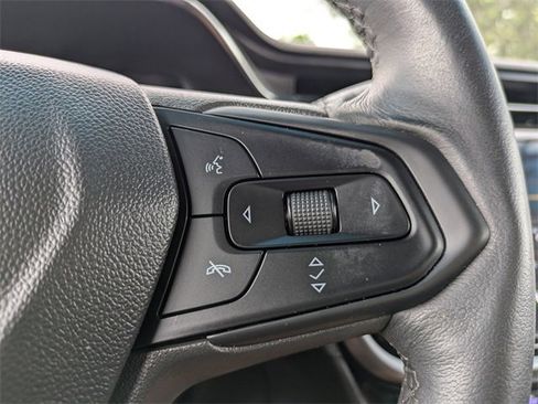 Used 2023 Chevrolet Bolt LT image 27