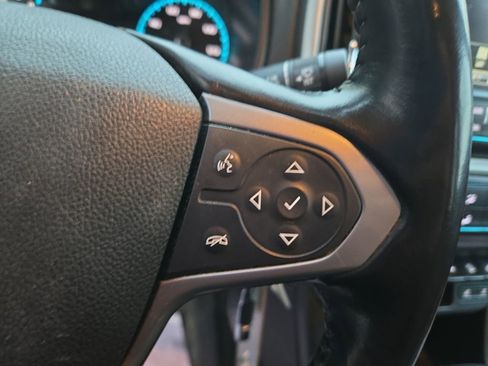 Used 2017 Chevrolet Colorado ZR2 image 12