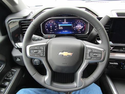 New 2026 Chevrolet Silverado 3500 LTZ w/ LTZ Convenience Package AWD/4WD image 28