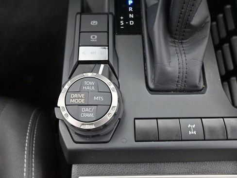 Used 2024 Toyota Tacoma TRD Off-Road AWD/4WD image 25