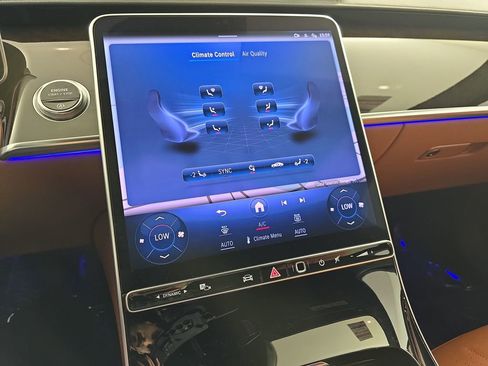 Used 2023 Mercedes-Benz S 500 4MATIC image 27