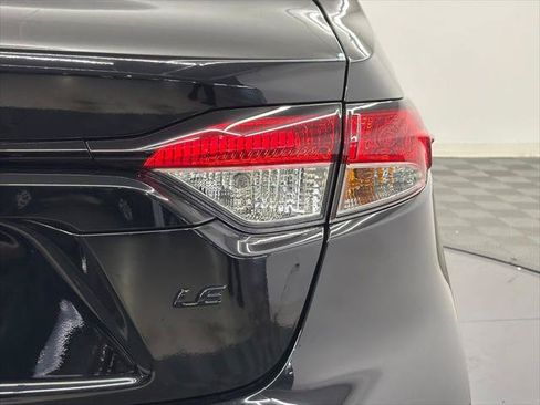 Certified 2026 Toyota Corolla LE FWD image 14