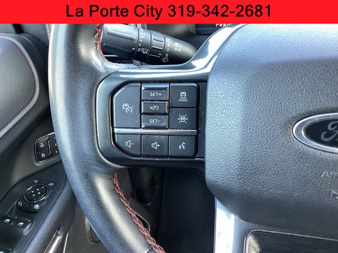 Used 2022 Ford Expedition Limited AWD/4WD image 23