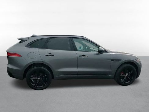 Used 2019 Jaguar F-PACE S image 4
