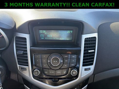 Used 2016 Chevrolet Cruze LT image 17