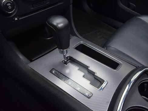 Used 2013 Dodge Charger R/T image 23