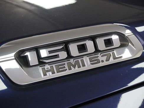 Used 2019 RAM 1500 Tradesman AWD/4WD image 24
